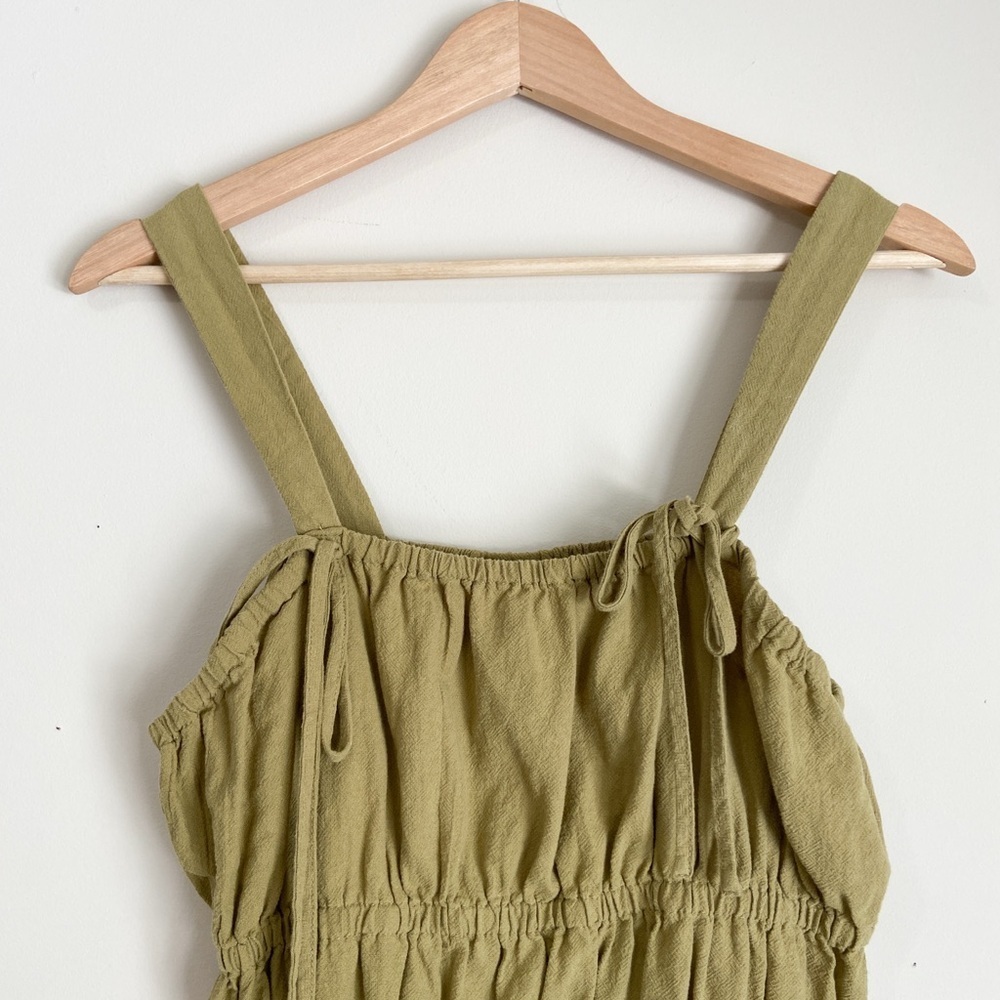 Universal Thread Olive Green Smocked Tank Top - Picture 2 of 6